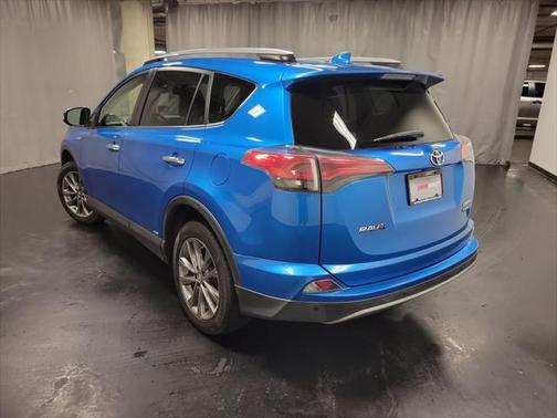 2017 Toyota RAV4 Hybrid Limited