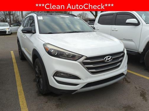 2017 Hyundai TUCSON Night