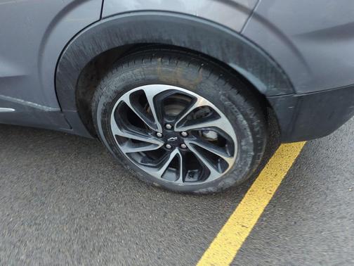 2023 Chevrolet Bolt EUV FWD Premier