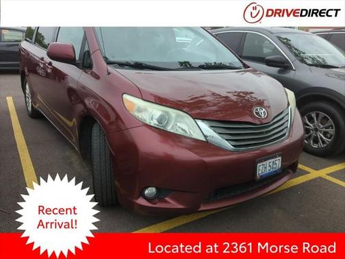 2013 Toyota Sienna XLE