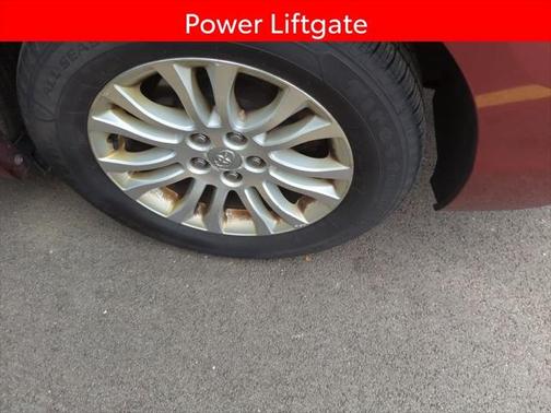 2013 Toyota Sienna XLE