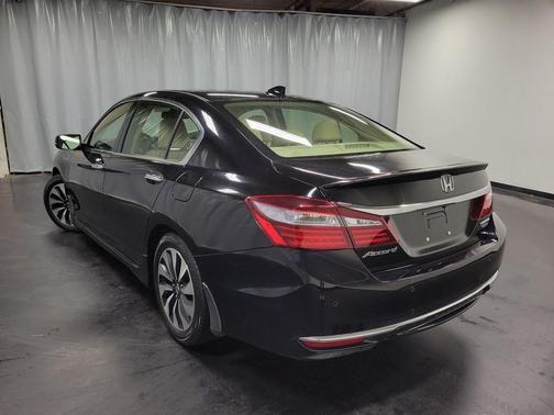 2017 Honda Accord Hybrid Touring