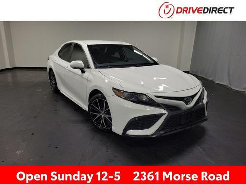 Ice Cap 2024 Toyota Camry SE