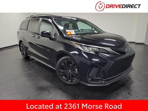 2023 Toyota Sienna XSE 7 Passenger