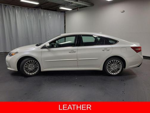 Blizzard Pearl 2016 Toyota Avalon Limited