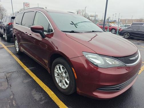 2020 Chrysler Voyager LXI