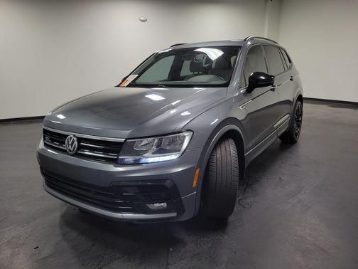2020 Volkswagen Tiguan 2.0T SEL R-Line Black