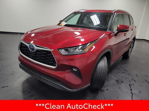 2020 Toyota Highlander Hybrid XLE