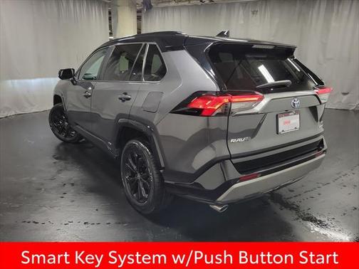 2023 Toyota RAV4 Hybrid SE