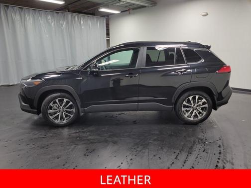 2024 Toyota Corolla Cross XLE