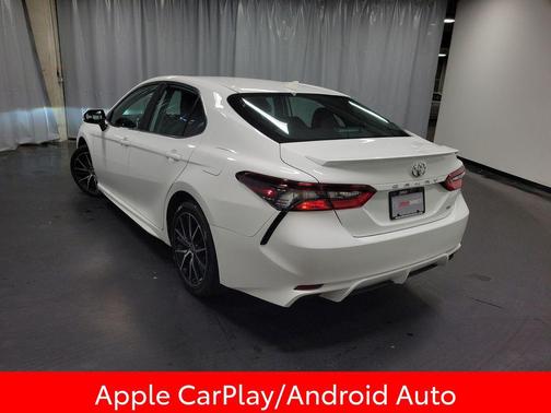 Ice Cap 2024 Toyota Camry SE