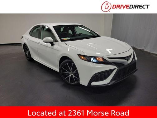 Ice Cap 2024 Toyota Camry SE