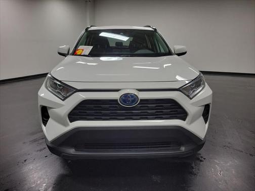 2020 Toyota RAV4 Hybrid XLE