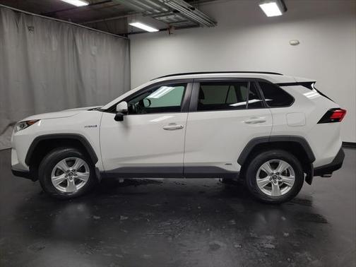 2020 Toyota RAV4 Hybrid XLE