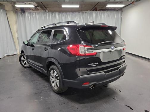 2024 Subaru Ascent Premium 7-Passenger