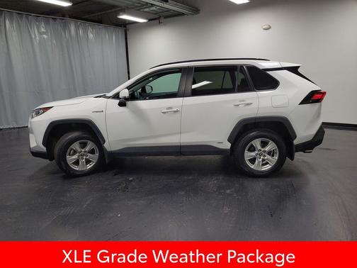 2021 Toyota RAV4 Hybrid XLE