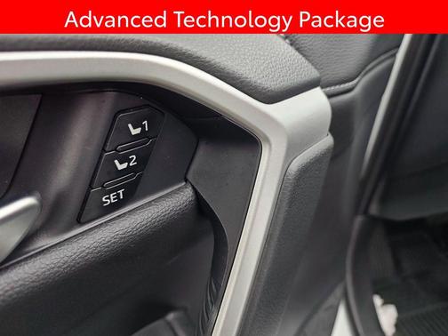 Pearl 2025 Toyota RAV4 Hybrid Limited