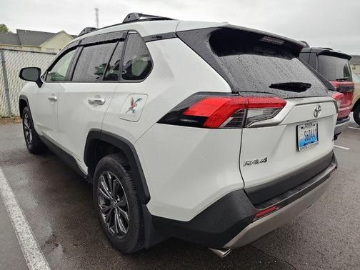 Pearl 2025 Toyota RAV4 Hybrid Limited