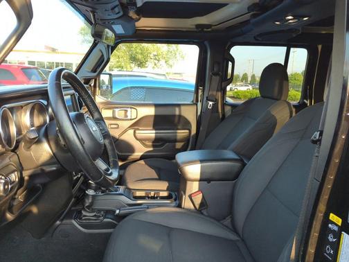2022 Jeep Wrangler Unlimited Sport Altitude