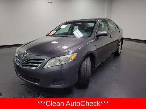 2010 Toyota Camry LE