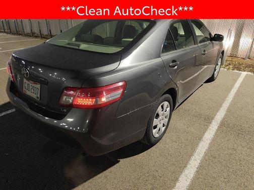 2010 Toyota Camry LE