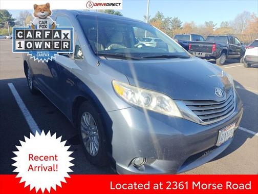2014 Toyota Sienna XLE