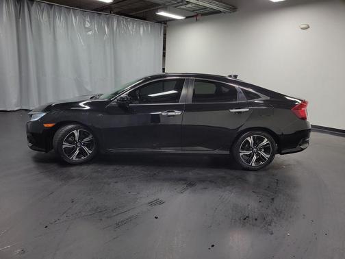 2017 Honda Civic Touring