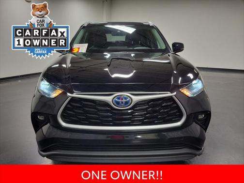 2022 Toyota Highlander Hybrid XLE