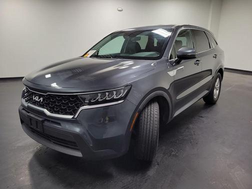 2022 Kia Sorento LX