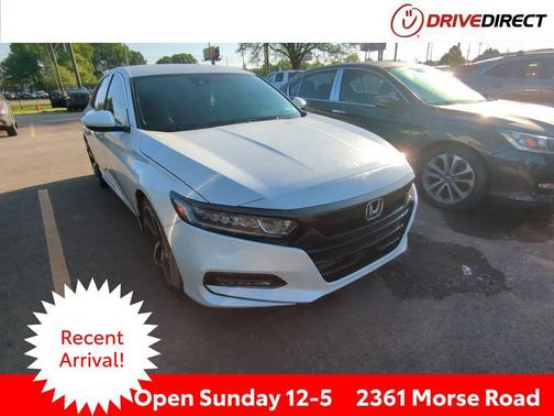Platinum White Pearl 2018 Honda Accord Sport