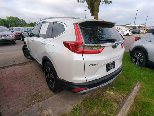 Platinum White Pearl 2019 Honda CR-V Touring