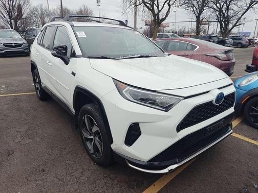 2021 Toyota RAV4 Prime SE
