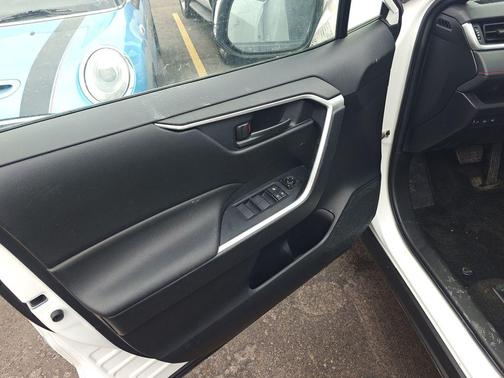 2021 Toyota RAV4 Prime SE