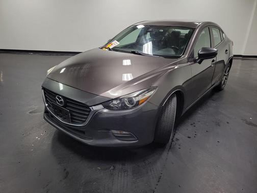 2018 Mazda Mazda3 Touring