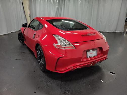 Solid Red 2015 Nissan 370Z Base