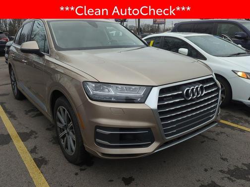 Cobra Beige Metallic 2018 Audi Q7 3.0T Prestige