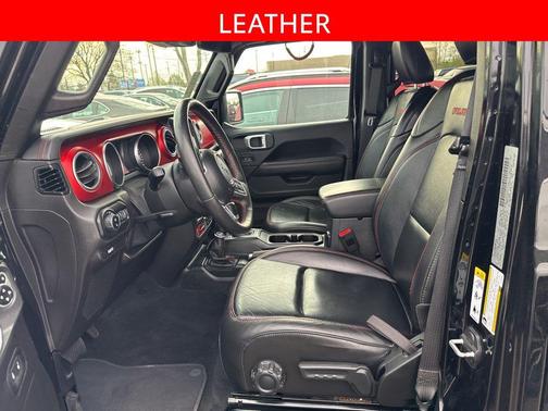 Black Clearcoat 2020 Jeep Gladiator Rubicon