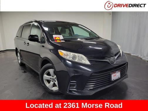2019 Toyota Sienna LE