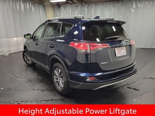 2018 Toyota RAV4 Hybrid XLE