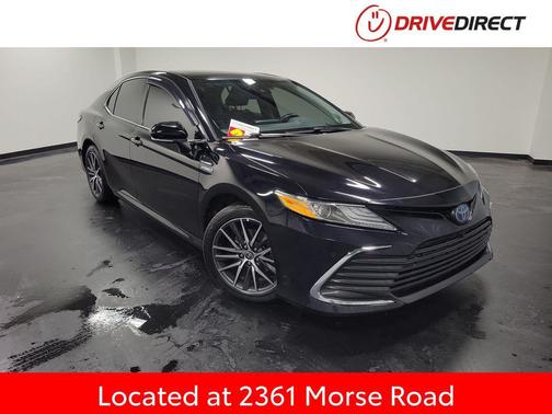 2021 Toyota Camry Hybrid XLE