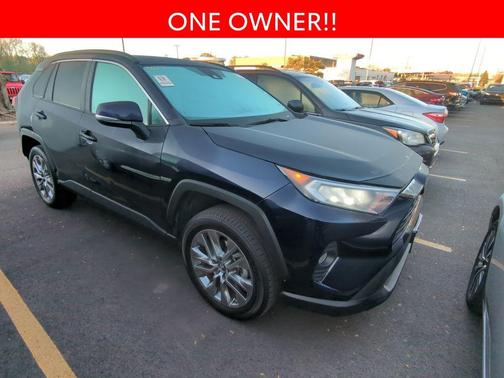 2019 Toyota RAV4 XLE Premium