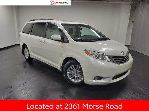 2017 Toyota Sienna XLE Premium