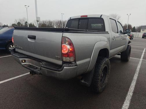 2015 Toyota Tacoma Base