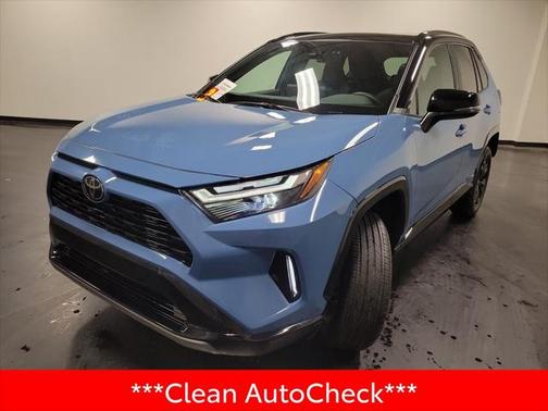 2025 Toyota RAV4 Hybrid SE