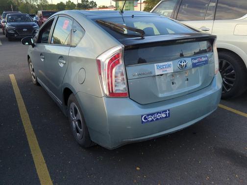 2015 Toyota Prius Two