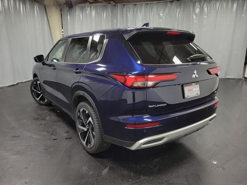 2023 Mitsubishi Outlander SE 2.5 S-AWC