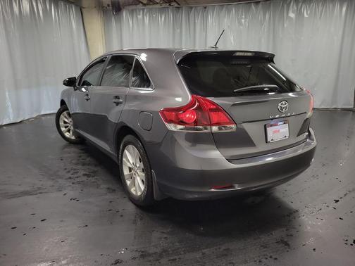 2014 Toyota Venza LE