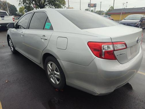 2013 Toyota Camry LE