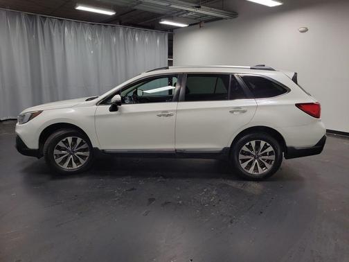 2019 Subaru Outback 2.5i Touring