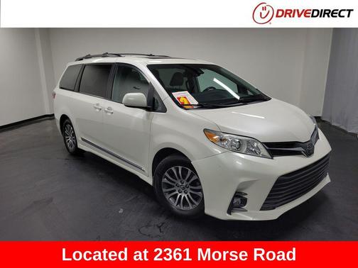 2019 Toyota Sienna XLE